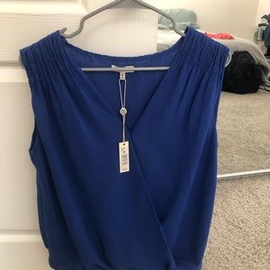 “BRAND NEW” Max Studio Blue sleeveless blouse